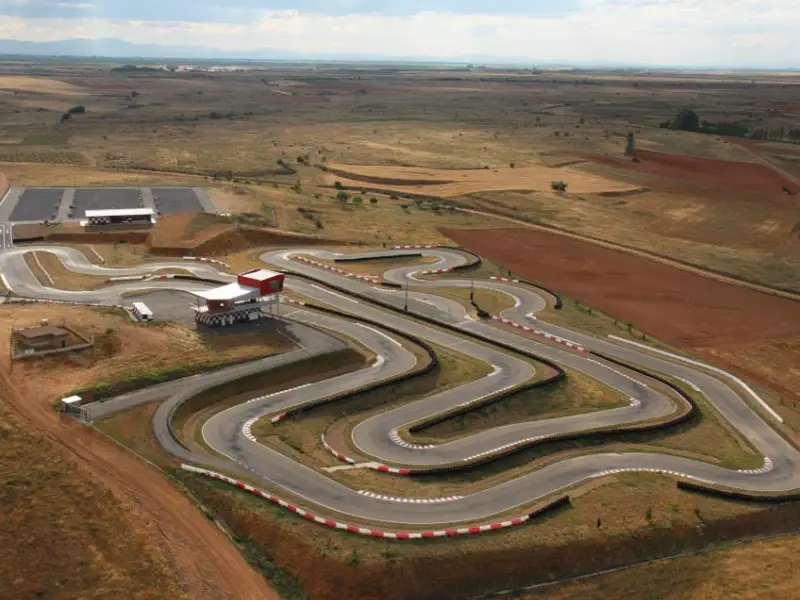 Instalaciones Actividades Circuito Benamariel Karting
